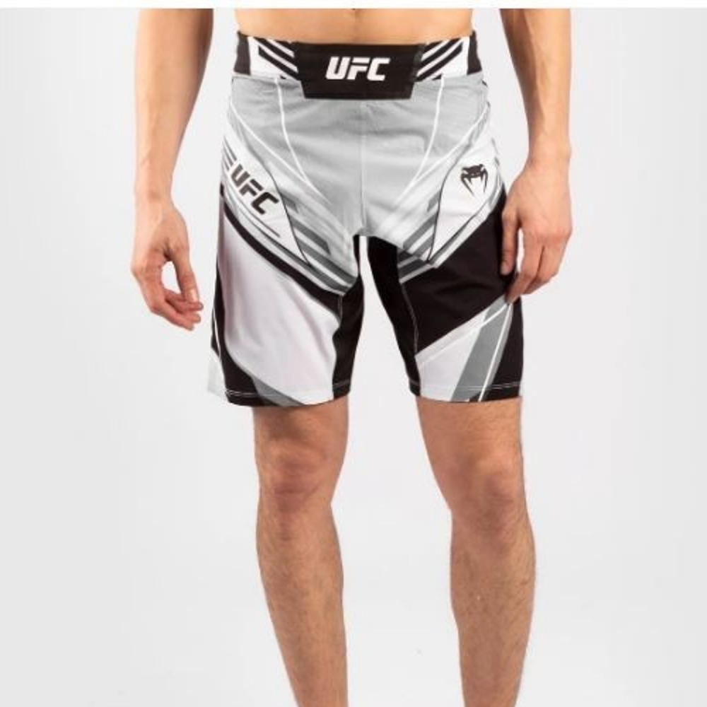 Venum MMA Fightshorts UFC Fight Night Competition Short Long Cut White Size XL